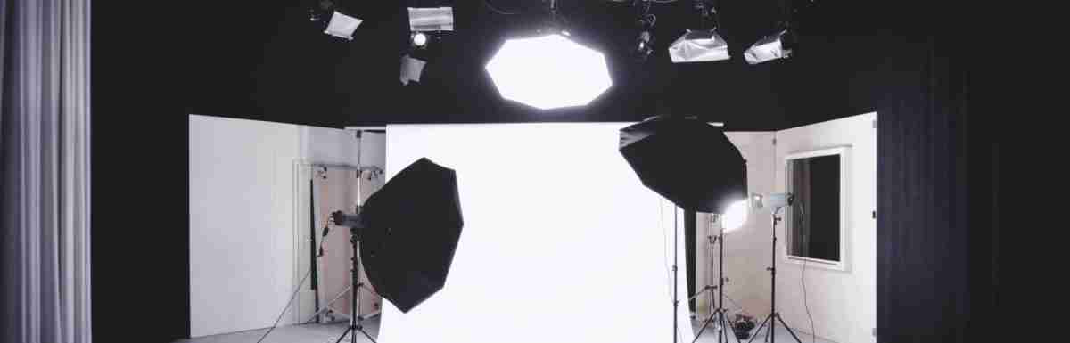Modificadores de luz y otros accesorios para fotografía de estudio